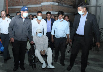 एमाले अध्यक्ष ओली अस्पतालबाट डिस्चार्ज