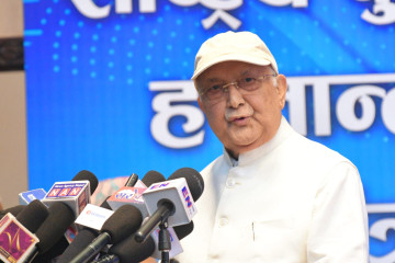 वैधानिक सरकारलाई अवैध ढंगले विस्थापित गरी प्रतिगमन स्थापित गरियो : ओली
