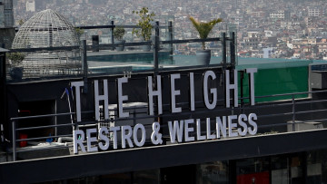 महाराजगञ्जमा खुल्यो ‘द हाइट रेस्ट्रो एन्ड वेलनेस’ [भिडियाे]