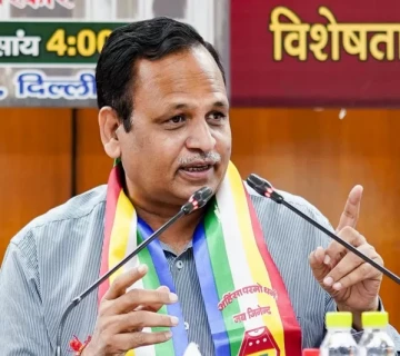 केजरीवाल सरकारका स्वास्थ्यमन्त्री पक्राउ, आम आदमीको आपत्ति
