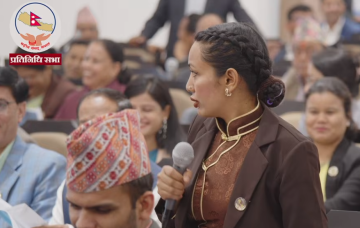 बाँदरबारे बोलिएको शब्दमा आशिका तामाङको नियमापत्ति
