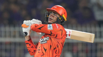 हैदराबादका उपकप्तान अभिषेक शर्मालाई बीसीसीआईको जरिवाना