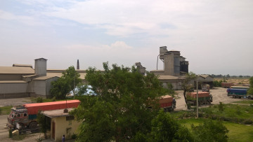 शुभ श्री अग्नि सिमेन्टको विद्युत् लाइन काटियो