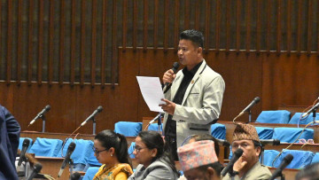 रास्वपाका चौधरीले भने– अरुमाथि प्रश्न गरेर राजनीतिक रोटी सेक्न पाइँदैन
