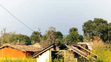 गुन्यालफाँटाका दुई दर्जन बढी बादी परिवारका घरमा ताला