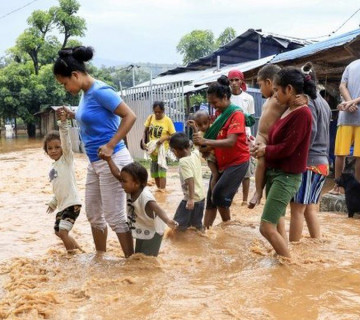 इन्डोनेसिया र इस्ट टिमोरमा आएको बाढी र पहिरोमा १ सय ८० जनाको मृत्यु