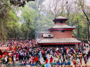 बागलुङस्थित कालिका मन्दिरमा चैते दसैँ मेलाको तयारी सुरु