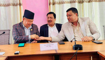 बागमतीमा कांग्रेसको दलको नेता छान्न चुनाव हुँदै, बानियाँलाई रोक्न कसलाई अघि सार्दै छ लामा समूह ?