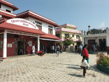 जिल्ला प्रशासन कार्यालय बैतडीको अनुरोध- राति यात्रा नगर्नुहोस्, खोल्सानजिक नजानुहोस्