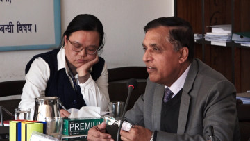वित्त आयोगका अध्यक्ष भन्छन्- संघबाटै स्थानीय तहको बजेट विनियोजन हुँदा संघीयतामाथि प्रश्न उठ्यो 
