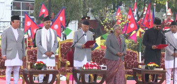विशेष धार्मिक विधिपछि शीतलनिवासमा बालेन्द्रले राष्ट्रपतिबाट लिए प्रधानमन्त्री पदको शपथ