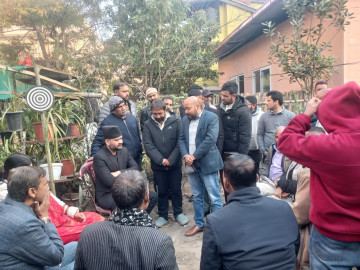 बालेनलाई महोत्तरीबाट चुनाव लड्‌न जिल्लावासीको आग्रह, के दिए जवाफ ?