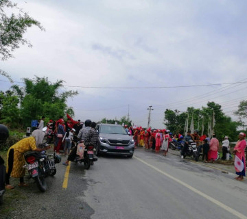 उम्मेदवारदेखि नेता-कार्यकर्तासम्मले उडाए आचारसंहिताको धज्जी, आयोगले माग्यो ३७ जनासँग स्पष्टीकरण