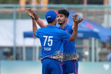 हङकङ सिक्सेसमा नेपालले भारतलाई ९२ रनले पराजित गर्‍यो