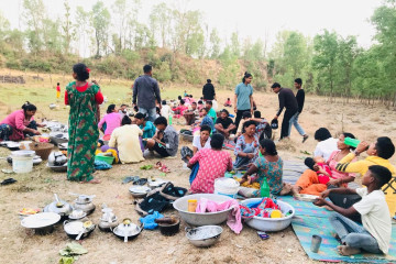 कैलालीका थारु समुदायमा भजहरको रौनक