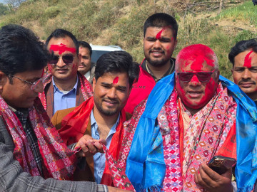 सुदूरपश्चिममा कांग्रेसले खोल्यो खाता, डोटीमा खड्का विजयी