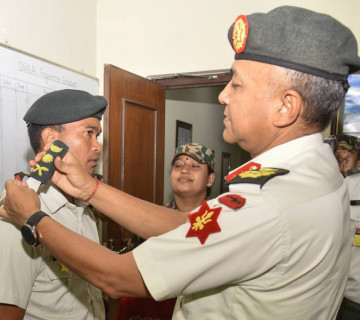 भरत खवास सेनाको क्याप्टेनमा बढुवा 