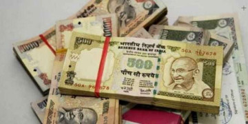 ठूला दरका भारतीय नोटलाई वैधानिकता दिन पाेखराका व्यवसायीकाे माग