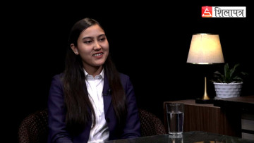 टीयू टपर भावना भन्छिन्– पढाइलाई बोझ होइन, रमाइलो मानेर पढ्नुपर्छ (भिडियोसहित)