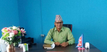 परीक्षामा चिट चोर्दाचोर्दै समातिए पूर्वमेयर