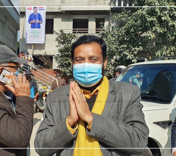 जलवायु परिवर्तनको मुद्दा उठाउँदै भोट माग्दै विमलेन्द्र निधि