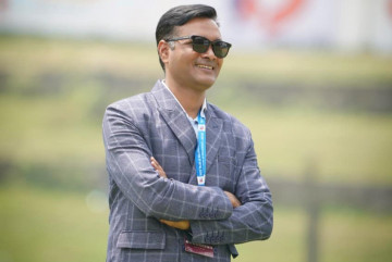 क्रिकेट म्यानेजर विनोद दासः पार्टीको घोषणापत्र बनाउने कि क्रिकेटको योजना ?