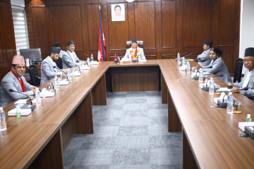 राहदानी लिन लाइन लाग्नुपर्ने बाध्यता हटाउन प्रचण्ड सरकारको पहिलो निर्णय