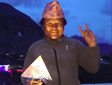 क्यानभासमा पोतियो मुस्ताङको ऋषि गुम्बा