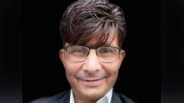 इरफान खान र ऋषि कपूरबारे विवादित टिप्पणी गरेकाे आराेपमा अभिनेता कमाल आर खान पक्राउ