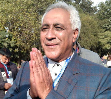 आगलागीमा परी घाइते भएका कांग्रेस नेता भण्डारीको काठमाडौंमा उपचार सुरु