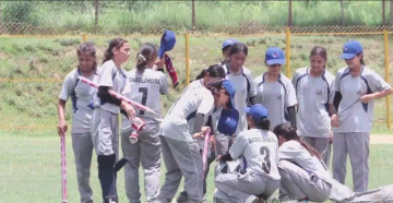 सुदूरपश्चिमस्तरीय यू–१९ महिला क्रिकेट प्रतियोगिताको उपाधि डडेल्धुरालाई