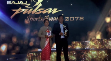 आफ्ना तीन सन्तानलाई राष्ट्रिय च्याम्पियन बनाउने बाबुआमालाई एनएसजेएफ स्पेशल अवार्ड