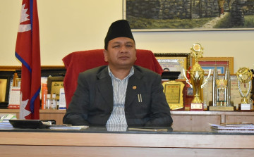 सहकारीकाे डेढ अर्ब रकम लिएर फरार ढोरपाटनका मेयर देवकुमार नेपालीविरुद्ध 'रेडकर्नर नोटिस' जारी