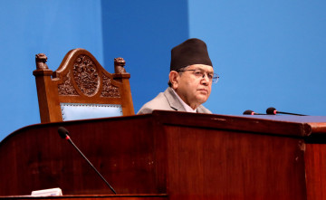 संसदको अवरोध हटाउने प्रयासमा सभामुख, प्रमुख सचेतकहरूसँग गरे छलफल