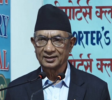मन्त्री फेर्ने नेकपा एसको निर्णयमा दीनानाथ शर्माको असन्तुष्टि, भन्छन्- जनताले राम्रो मानेका छैनन्