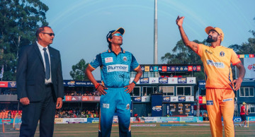 सुदूरपश्चिमविरुद्ध टस जितेर बलिङ गर्दै कर्णाली