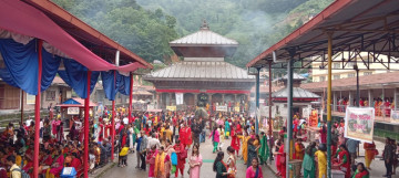 डोलेश्वर मन्दिरमा आज चारवटै ढोका खुला