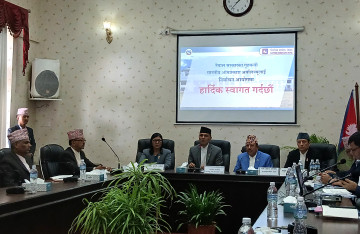 निर्वाचनका लागि कानुन संशोधन र स्रोत सुनिश्चित गर्न आयोगको आग्रह
