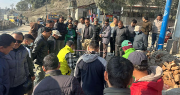 बागमती नदी कोरिडोरलाई सफा राख्न मन्त्री घिसिङको निर्देशन