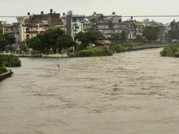 बागमती र कमला नदीले पार गरे खतराको तह