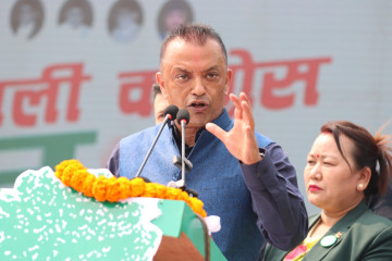 सबैलाई मिलाएर अगाडि जाने तागत कांग्रेसमा मात्र छ  : गगन थापा 