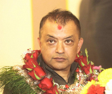 गगन थापालाई भावी प्रधानमन्त्रीको रूपमा अगाडि सार्ने घोषणा गर्दै कांग्रेस