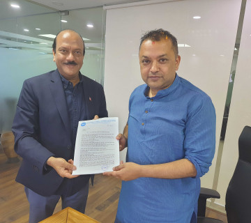 गगन थापाले व्यवसायीसँग भने- निर्यातमूलक उद्योगलाई संरक्षण गर्ने नीति ल्याउँछौँ