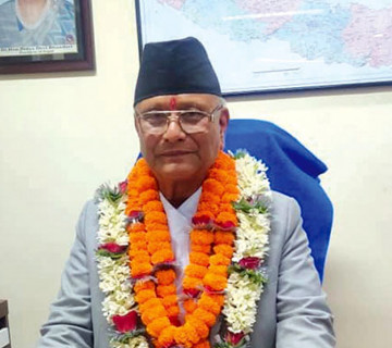 देउवा–चोलेन्द्र लेनदेनमा मन्त्री बनेका हमाल कांग्रेस केन्द्रीय सदस्य उठ्दै