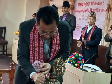 आत्महत्या रोकथाम र नियन्त्रणका लागि स्थानीय तहले बजेट छुट्याउनुपर्छ: मन्त्री श्रेष्ठ