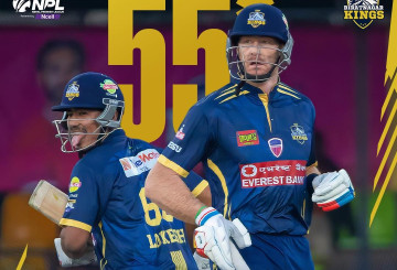 पोखराविरुद्ध गप्टिलको अर्धशतक