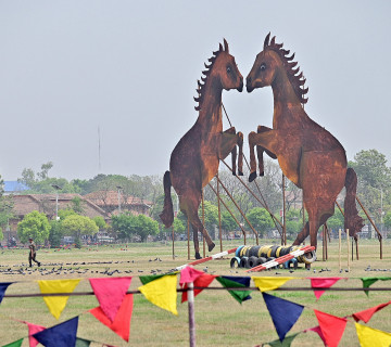 घोडेजात्रा मनाउन यसरी सिँगारियो टुँडिखेल (तस्वीरहरू)