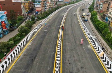 ग्वार्को ओभरपास रिबन काट्न चिटिक्क, आज प्रधानमन्त्रीले उद्धाटन गर्ने (फोटो फिचर)