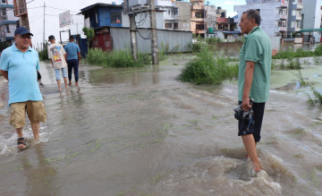 बाढी र डुबान : काठमाडौं उपत्यकाका तीन जिल्लाबाट ७० जनाको उद्धार