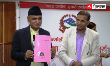 कर्णालीमा प्रशासनिक क्रान्ति : मन्त्रालय घटाइने, २५ प्रतिशत दरबन्दी कटौती